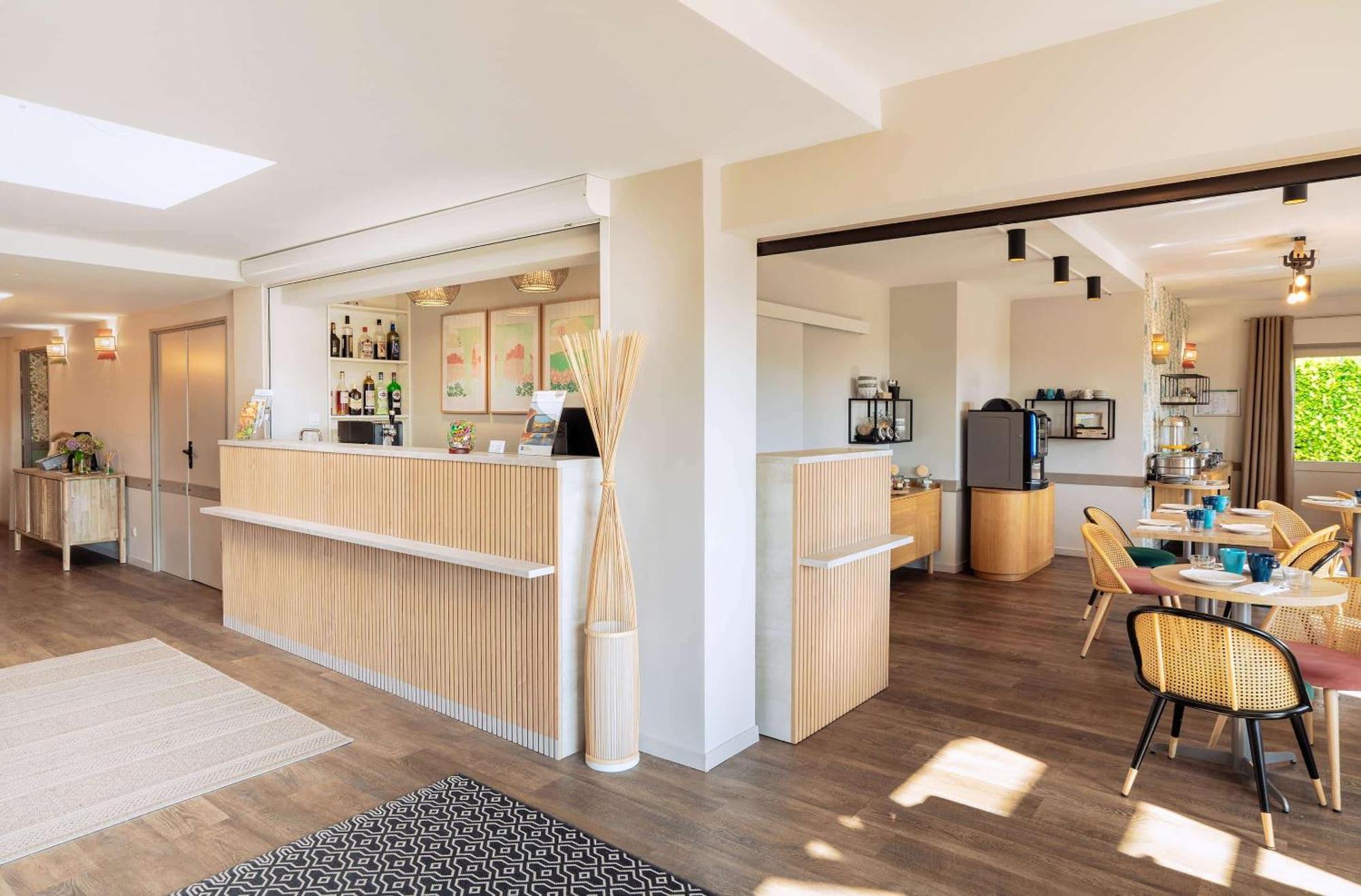 Sure Hotel By Best Western Sarlat-la-Canéda Exterior foto